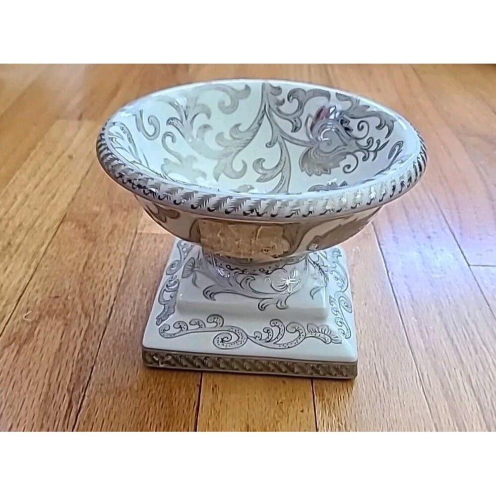 VTg*White Ceramic Pedestal Footed Bowl* Silver *China* Has Makers Mark !